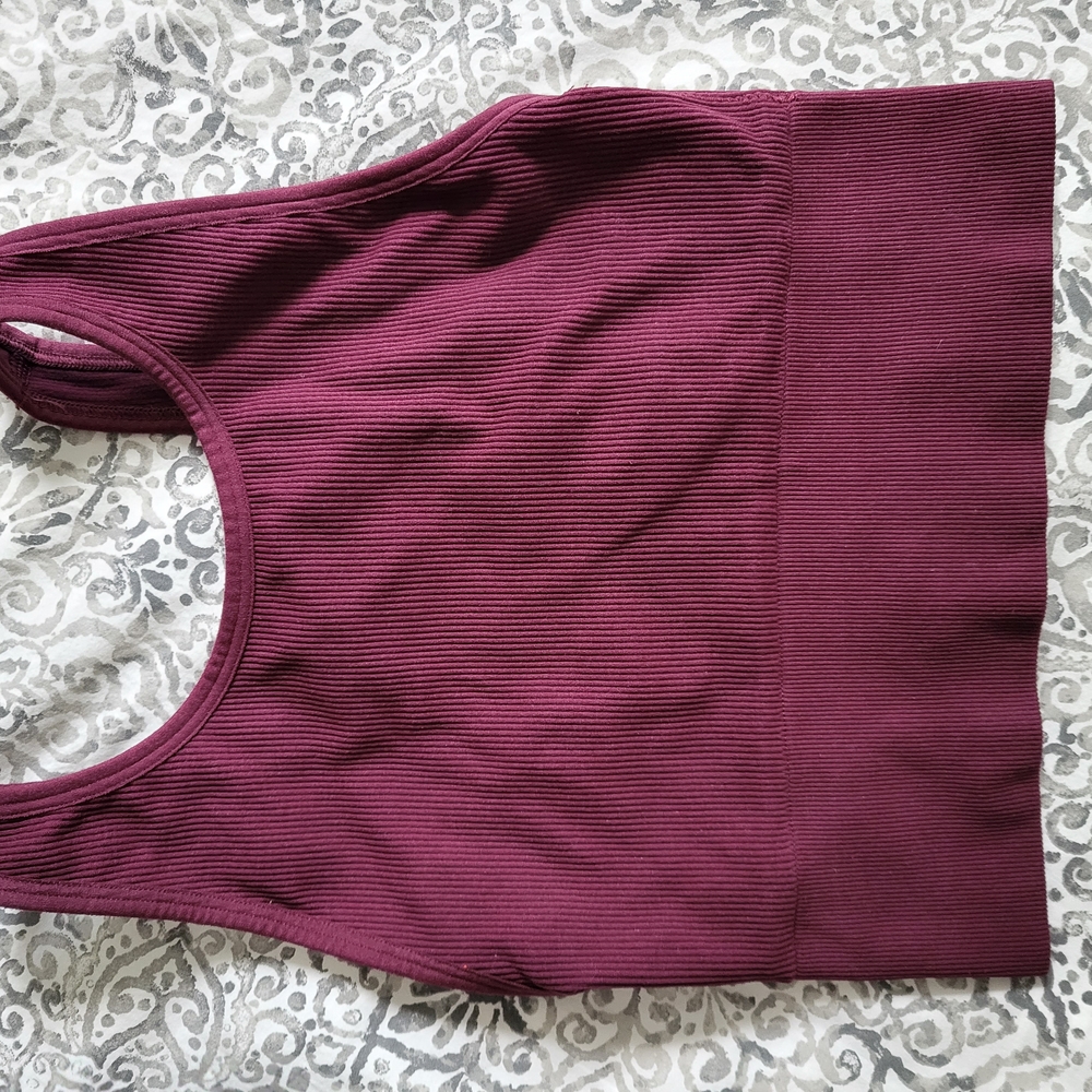 Victoria's Secret Sports Bra/Top size small